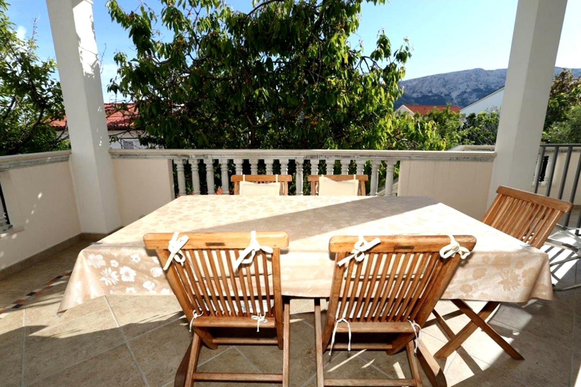 Apartments With Terrace Baška Szoba fotó