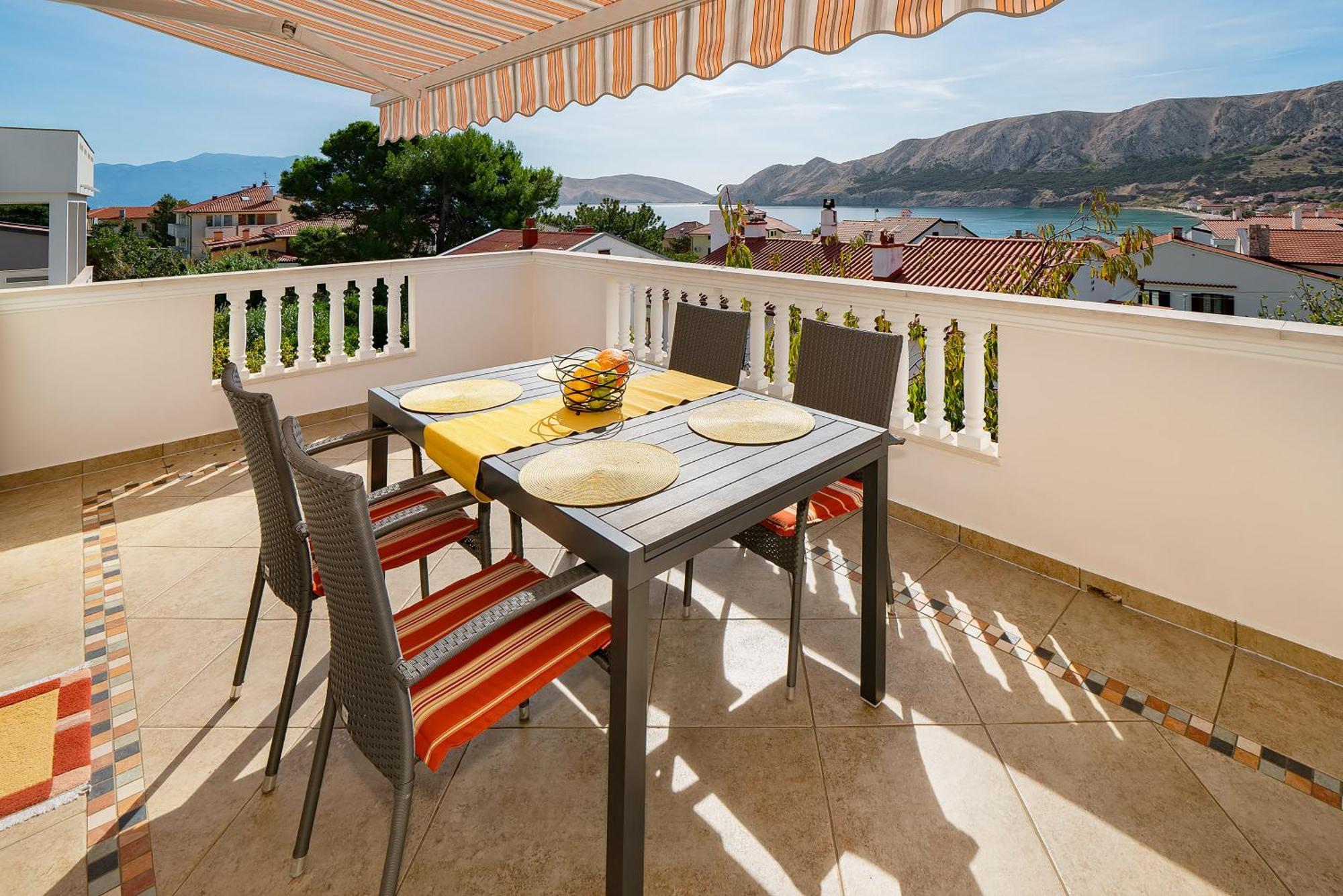 Apartments With Terrace Baška Szoba fotó