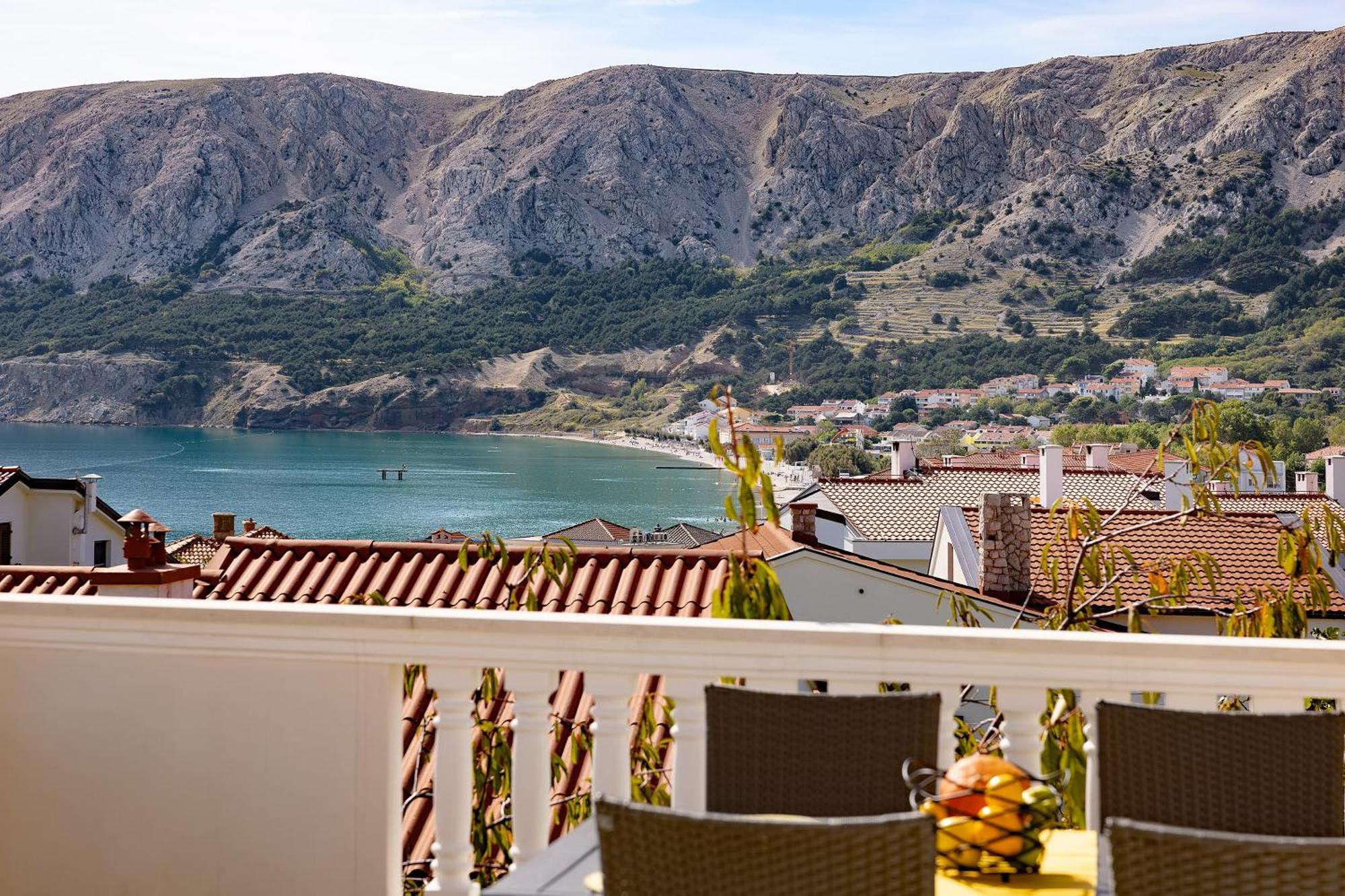 Apartments With Terrace Baška Szoba fotó